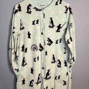 Nick & Nora Fleece Onesie Union suit Penguins Woman’s Medium